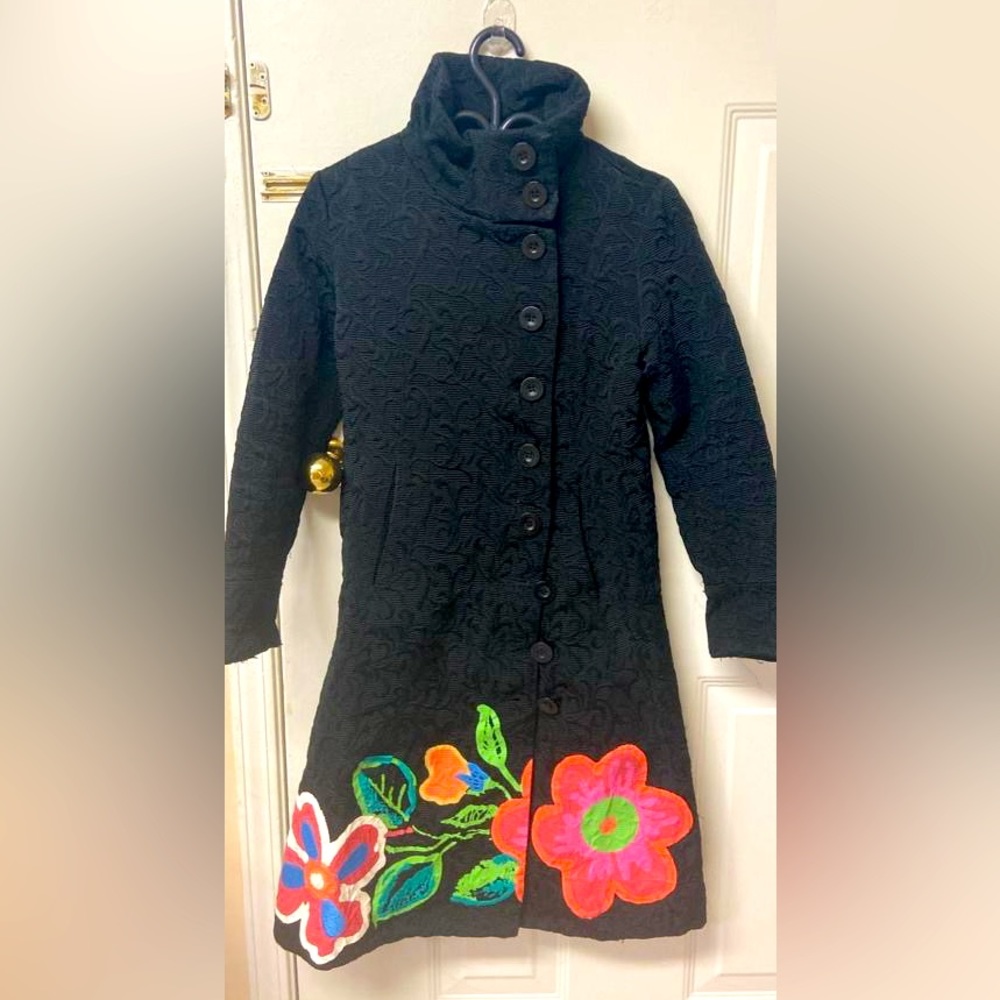 Self Embroidered coat with painted floral design in front and back. - Picture 4 of 4